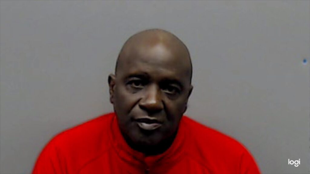 HOLIDAY, GERALD DEWAYNE booking photo