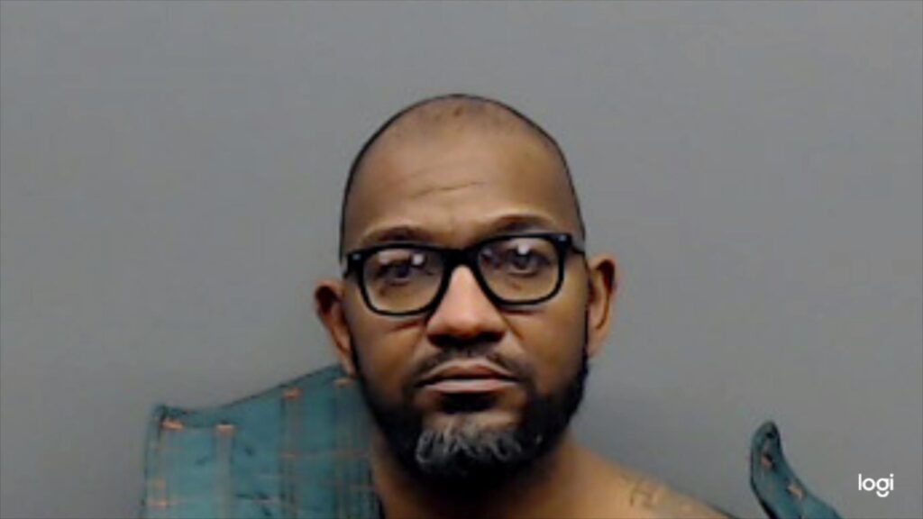 WILSON, RONALD DEWAYNE, Jr. arrest record in Smith County, Texas WILSON, RONALD DEWAYNE, Jr. arrested in Smith County, Texas mugshot
