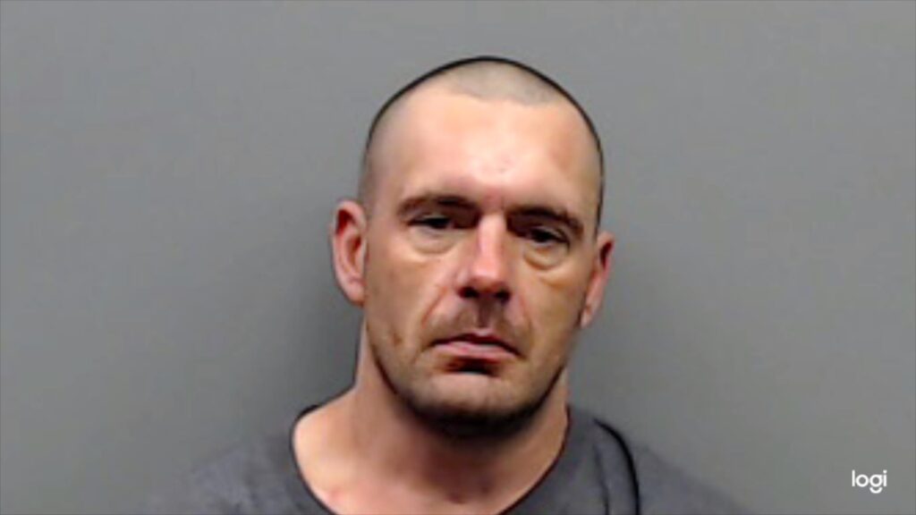 SHIELDS, ROBERT WADE booking photo