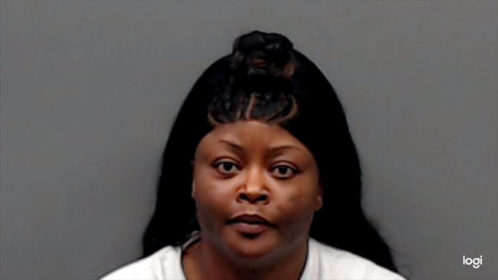 TAYLOR, DAVITA RENAYE arrest record in Smith County, Texas TAYLOR, DAVITA RENAYE arrested in Smith County, Texas mugshot