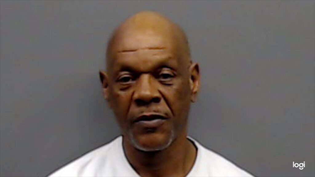 HENRY, MICHAEL EVAIGE booking photo