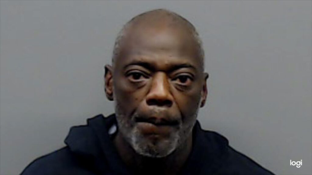 LEWIS, DARRIUS MAREITH booking photo