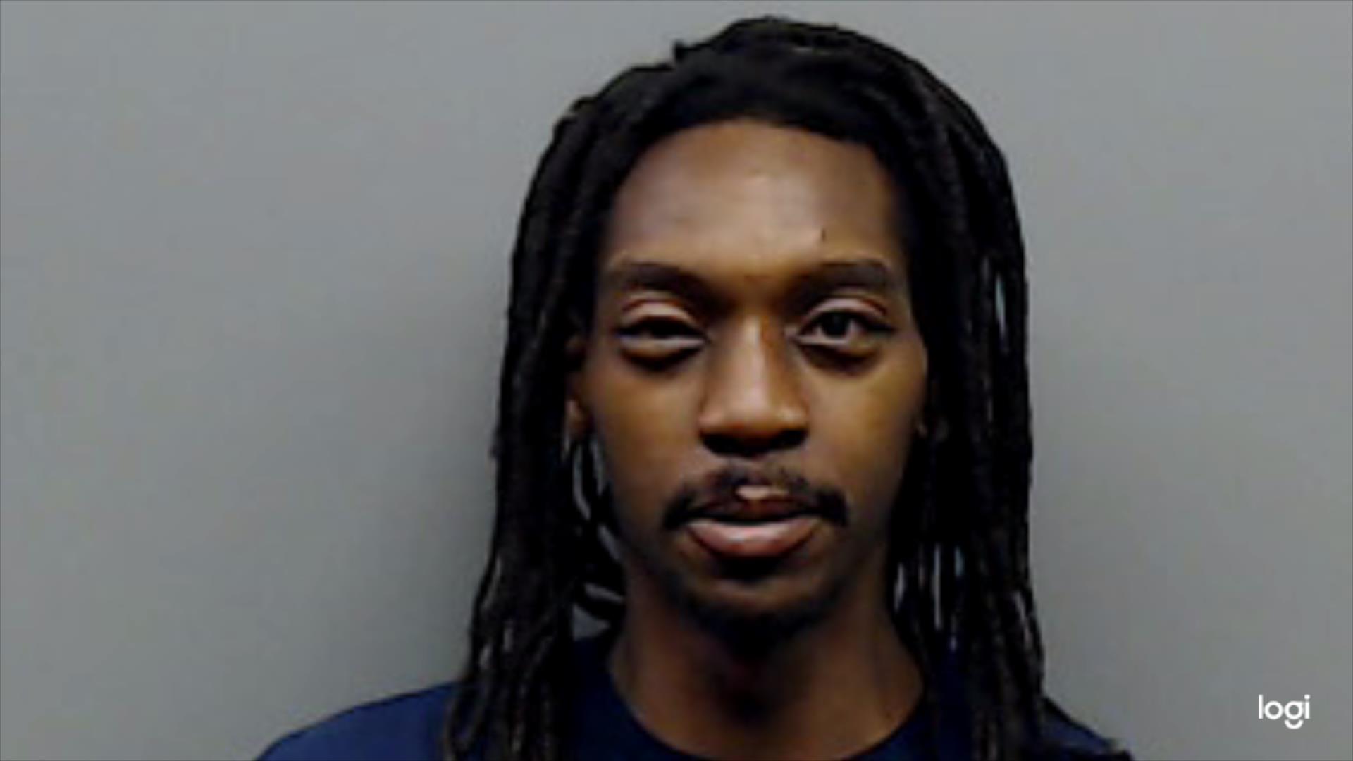 MOORE, CHAGOIS DAMONE arrested by Smith County SO/PD