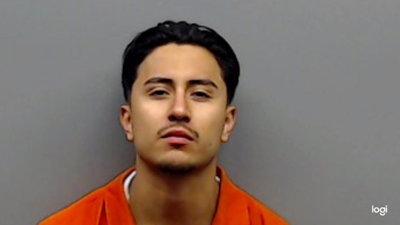LOPEZ, NEHEMIAS EMMANUEL arrested by Smith County SO/PD