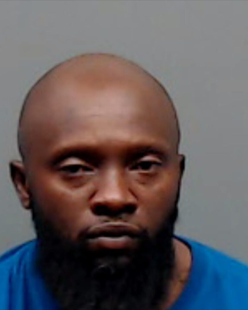 MOORE, QUINTON DERALE booking photo