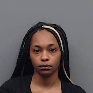 DAVIS, DAEQUANZIAN LACHAZZITSHAA booking photo