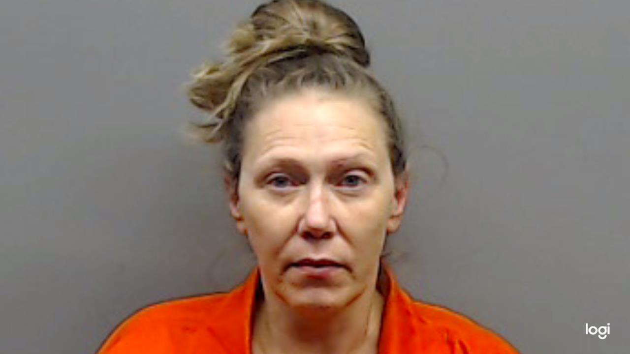 HADNOT, AIMEE NICOLE arrested by Smith County SO/PD