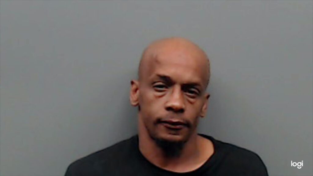 HINTON, TYREACE DESHURD booking photo