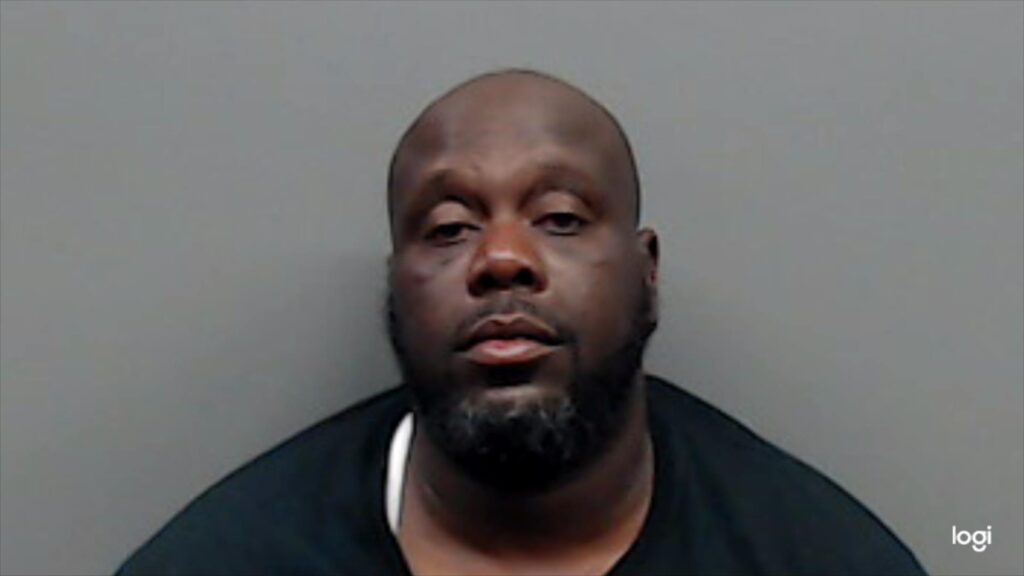 ANTHONY, DERECK LAMON booking photo