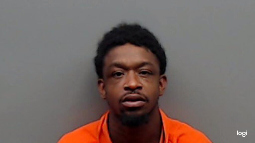 HULL, BREMOD VONTREZ, Jr. booking photo