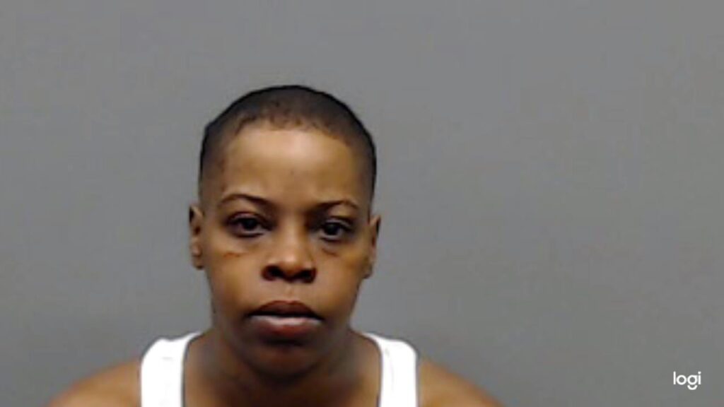 REED, AMANDA CHARDAE booking photo