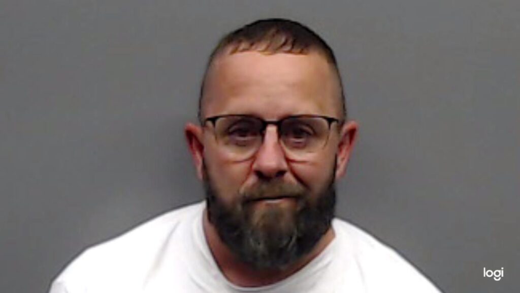 HUFFMAN, ARROAN DALE booking photo