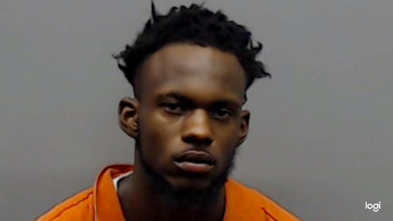 DIAL, JABRAYLEN DAMON arrested by Smith County SO/PD