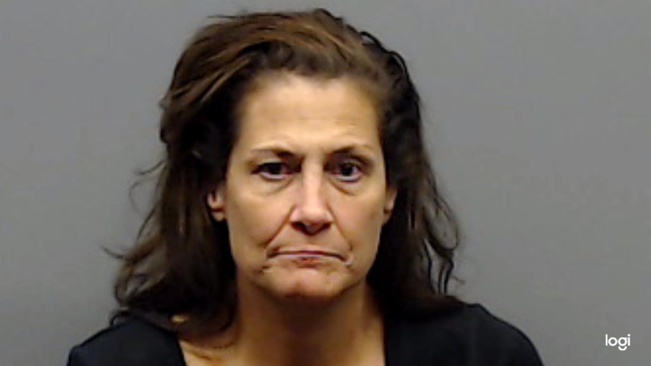 ROACH, REBECCA LOIS arrested by Smith County SO/PD