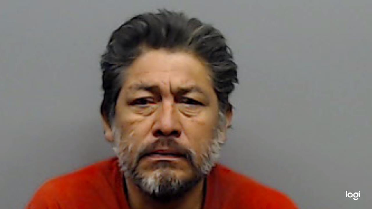 URIETA, VICTOR DELA-CRUZ arrested by Smith County SO/PD