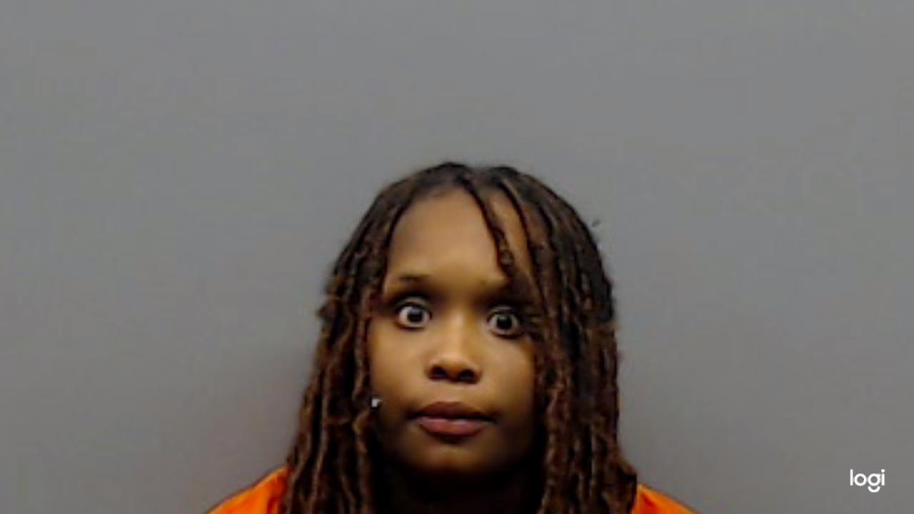 BARRON, TYLONDRIA KESHUNA arrested by Smith County SO/PD