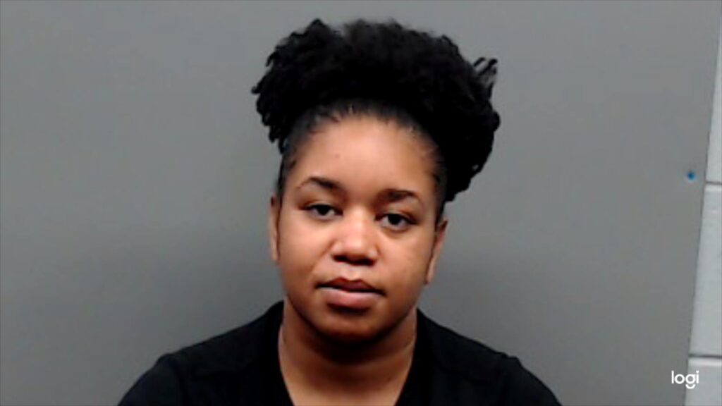 HEWITT, JAKIRA ITAMIK booking photo