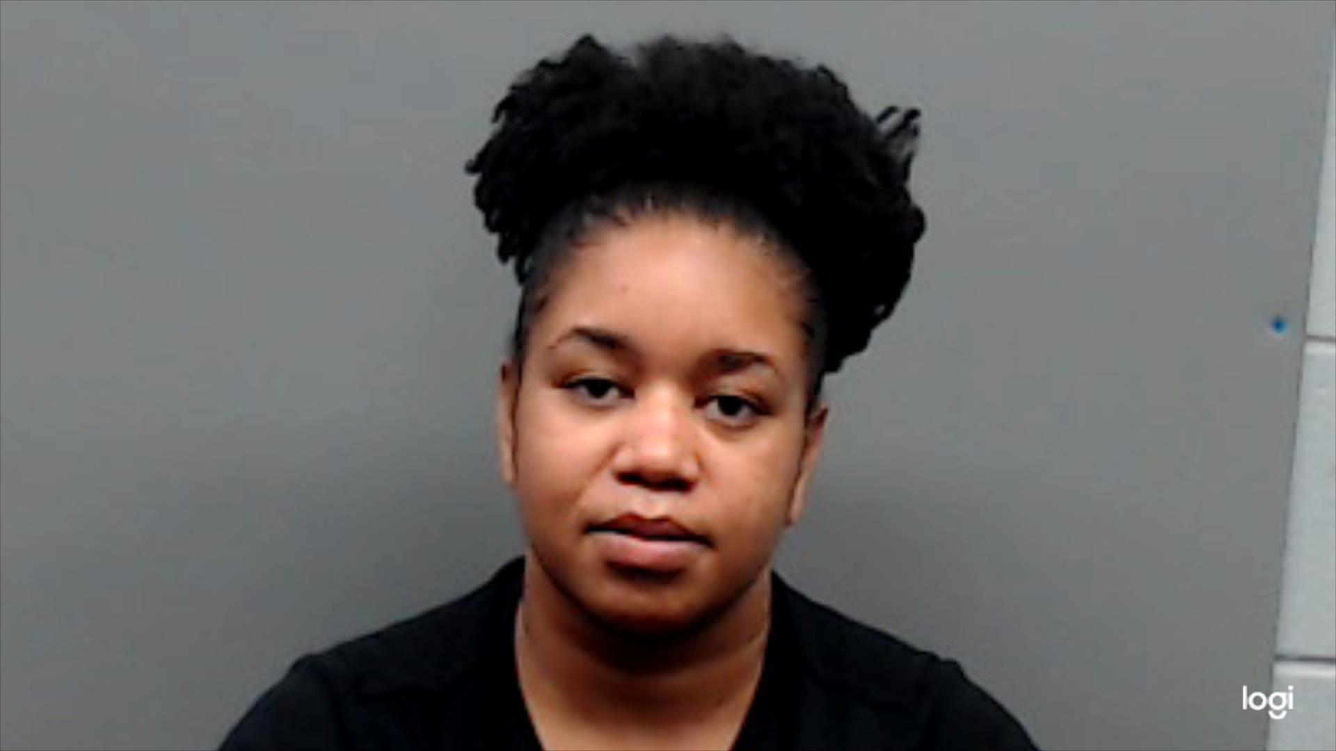 HEWITT, JAKIRA ITAMIK arrested by Smith County SO/PD