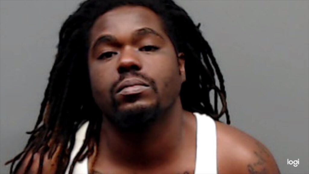 LEWIS, DEMONTRA TRAVION arrested in Smith County, Texas mugshot