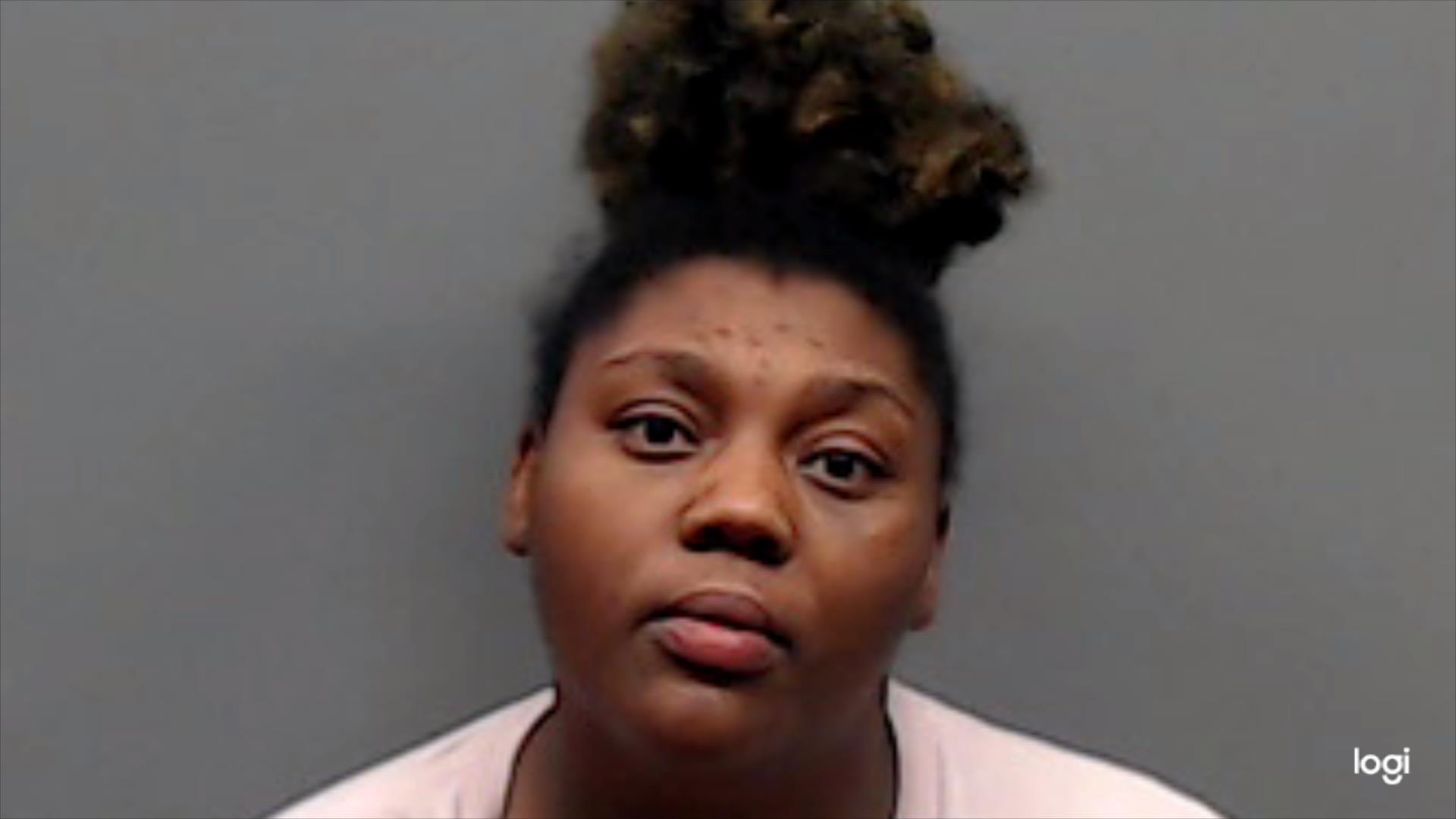 MARTIN, DEAIRRA MIRCLE arrested by Smith County SO/PD