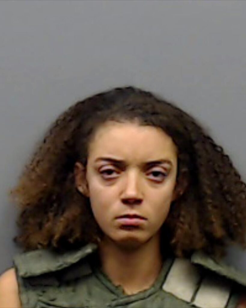 LONG, KYLIE DESIREA booking photo