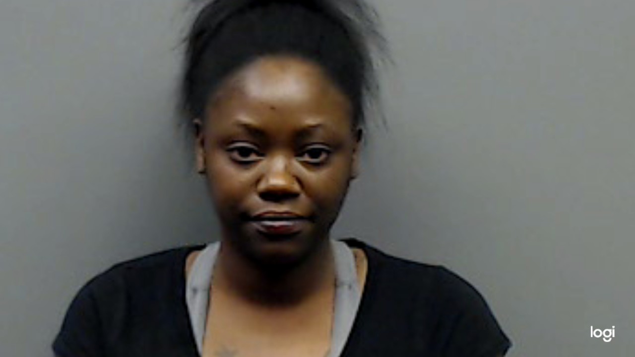 TAYLOR, AHTEUHNA SIMONE arrested by Smith County SO/PD