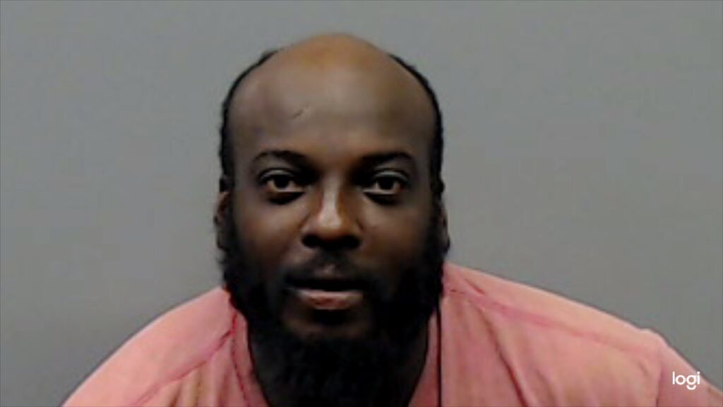 JAMES, DALSON LESCHALLE booking photo