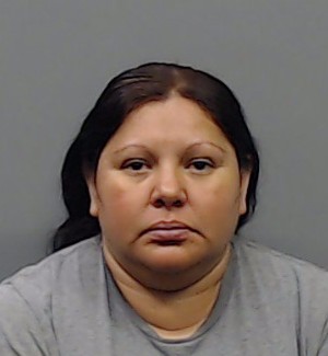 DOMINGUEZ-LLANAS, CLAUDIA ERIKA arrested by Smith County Sheriff’s Office