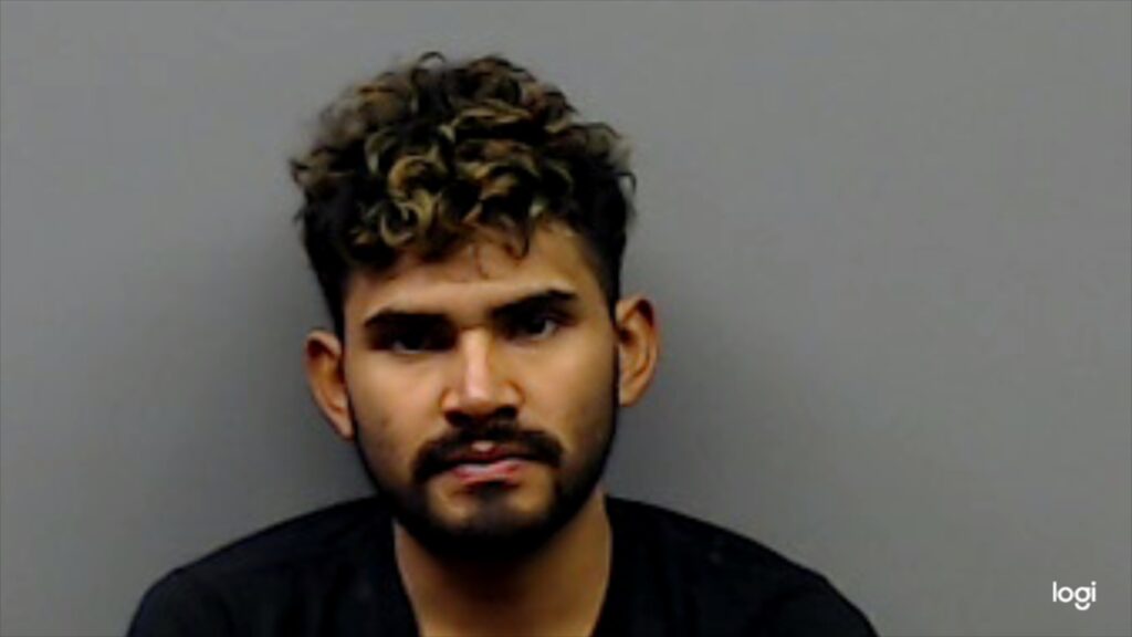 VASQUEZ-ULLOA, LIMBERTH SAMUEL arrest record in Smith County, Texas VASQUEZ-ULLOA, LIMBERTH SAMUEL arrested in Smith County, Texas mugshot