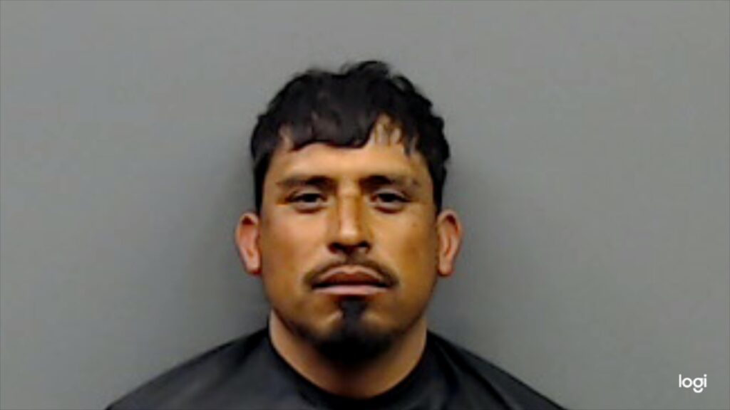SALAZAR-PALACIO, LUIS PALACIO arrest record in Smith County, Texas SALAZAR-PALACIO, LUIS PALACIO arrested in Smith County, Texas mugshot