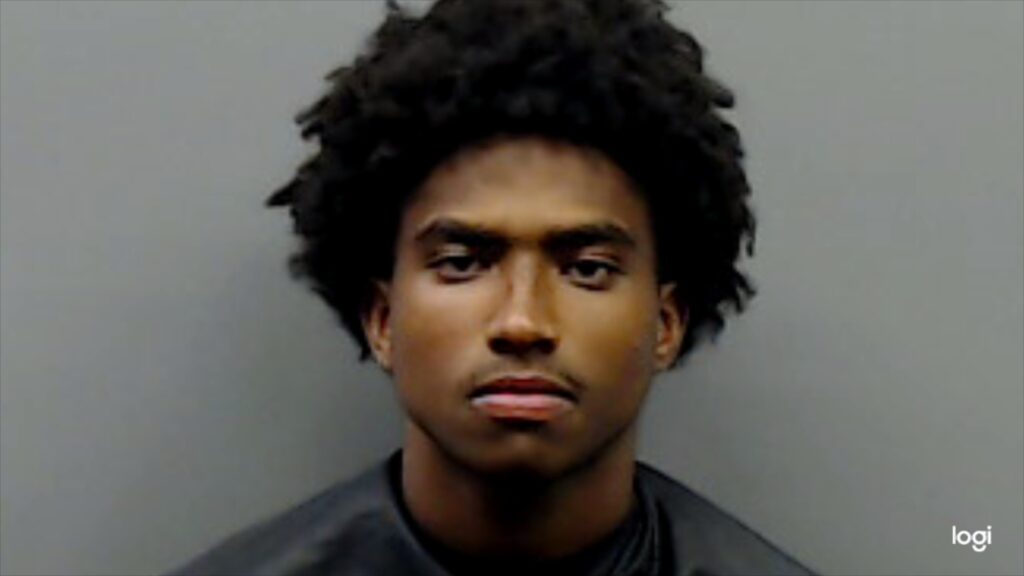 HOOD, ZA'BRYAN ARMANTIS arrest record in Smith County, Texas HOOD, ZA'BRYAN ARMANTIS arrested in Smith County, Texas mugshot