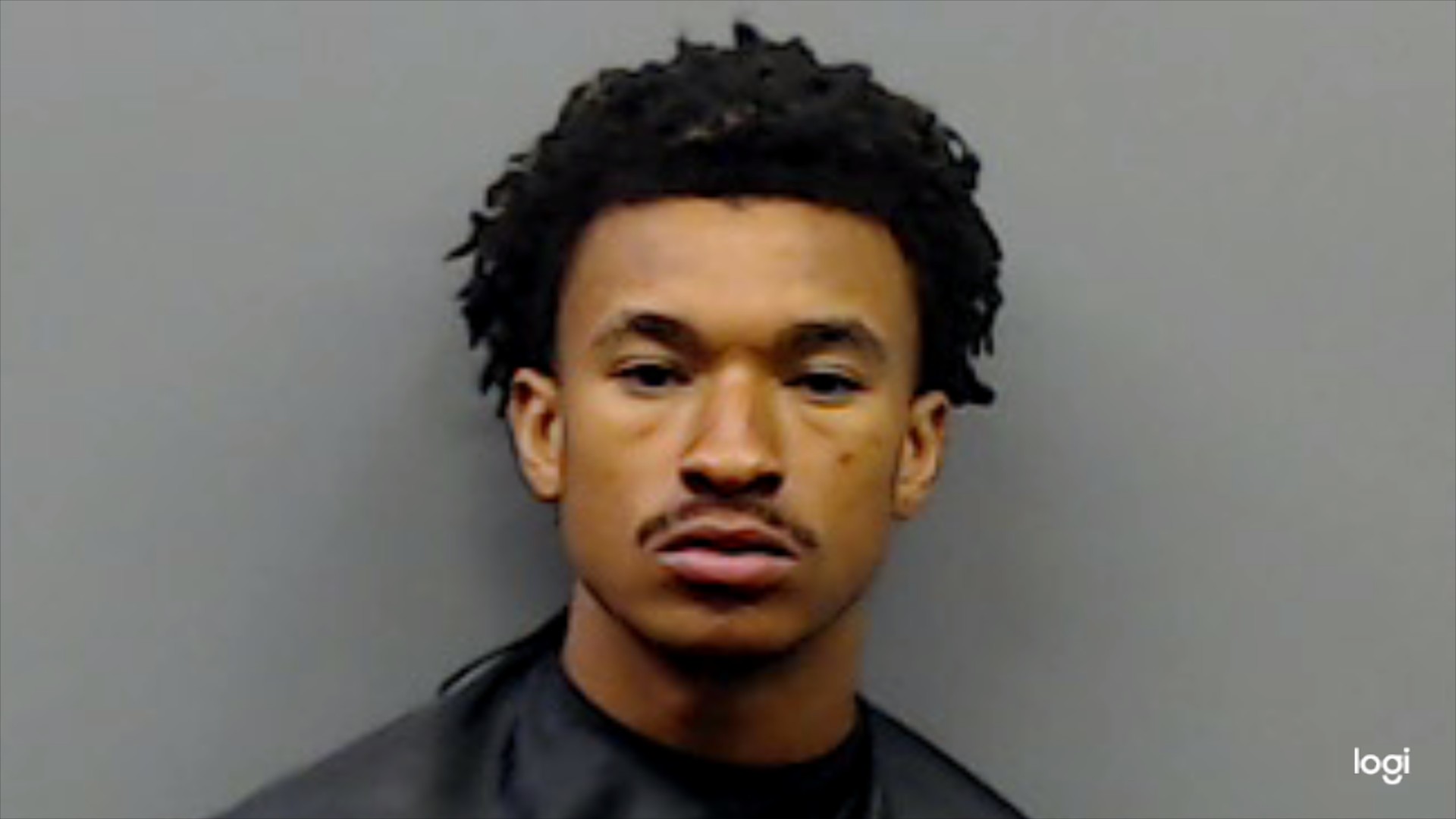YOUNG-HENDERSON, TREAWN arrested by Smith County Sheriff’s Office