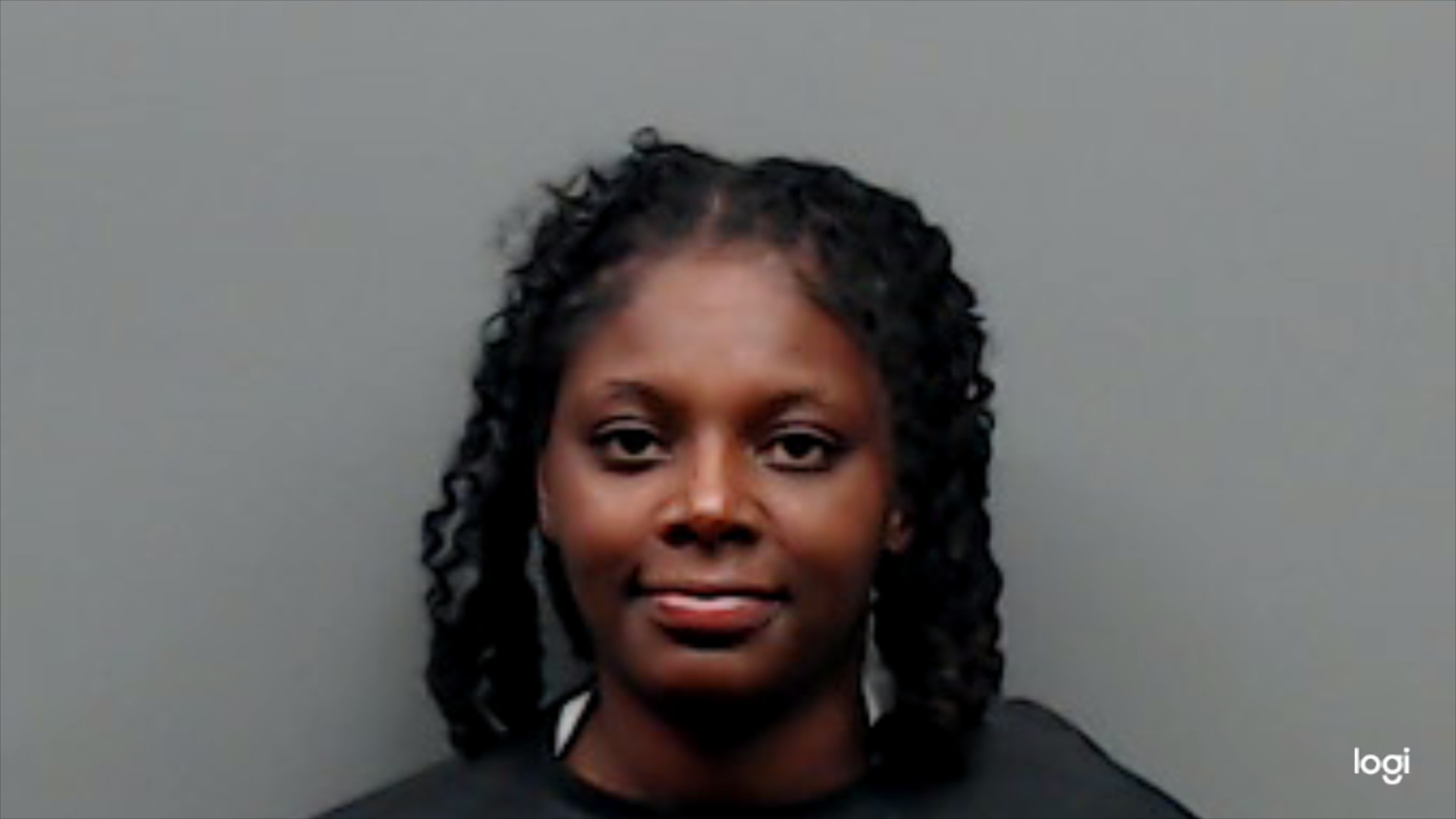 EVANS, TAMIA JAKIYA arrested by Smith County SO/PD