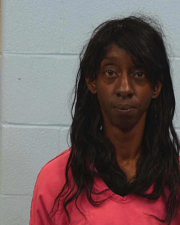 Roundtree, Tammy Lynn arrested by Williamson County PD/SO