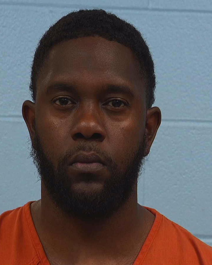 Davis, Desmond Keith arrested by Williamson County PD/SO