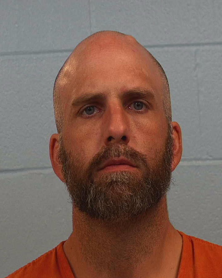 Robertson, Robert Remington arrested by Williamson County PD/SO