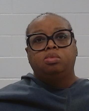 Davis, Nadia Kyesha arrested by Collin County SO/PD
