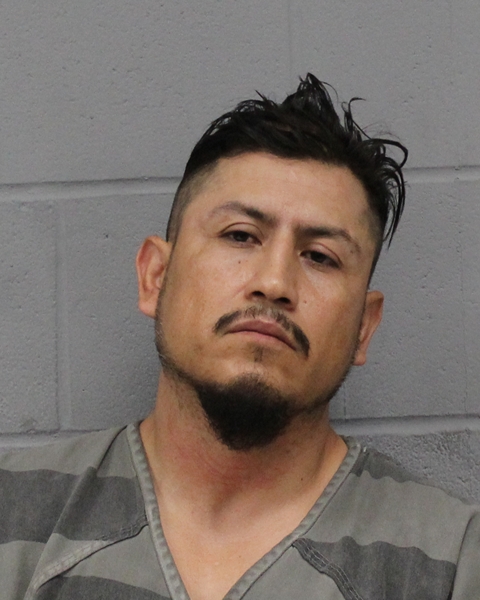 GERARDO HERNANDEZ-ACOSTA arrested by APD