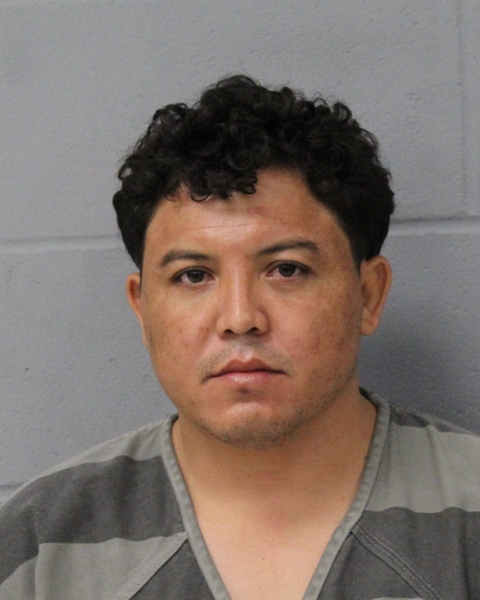 YEFRI NUNEZ-FUNEZ arrested by APD