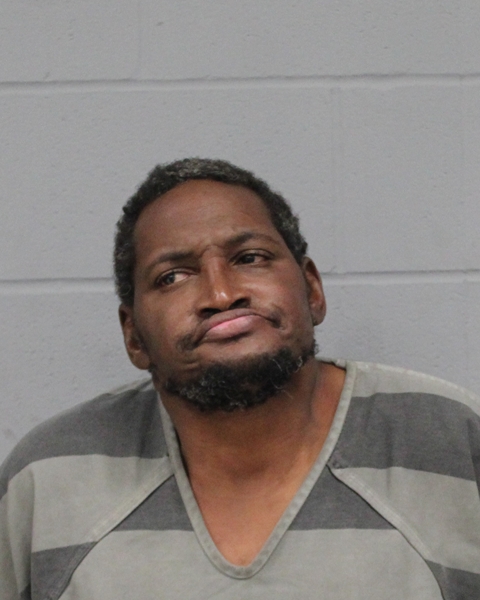 TRAVION WASHINGTON arrested by APD