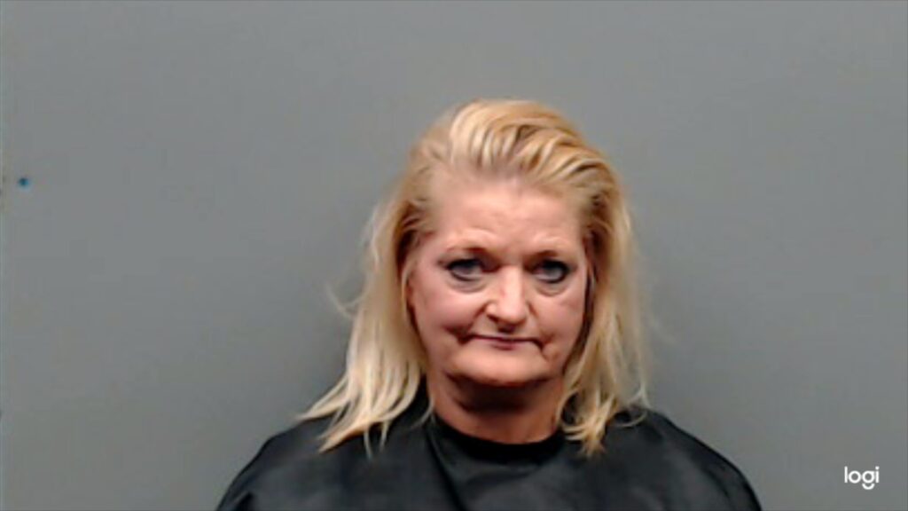 SHELTON, LADONNA RENEA arrested in Smith County, Texas mugshot