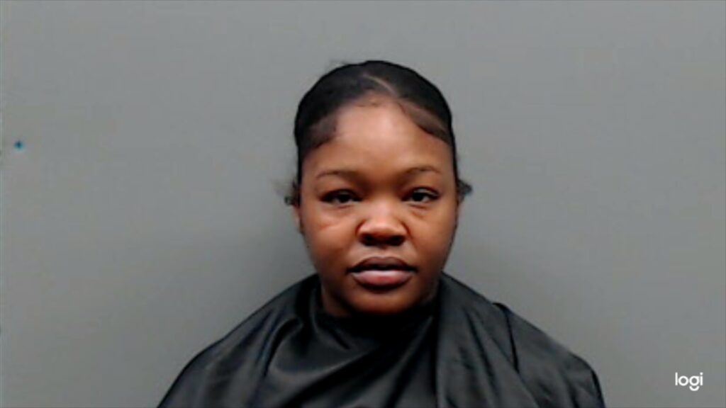 BATES, FERRIAH DASHYNE arrested in Smith County, Texas mugshot