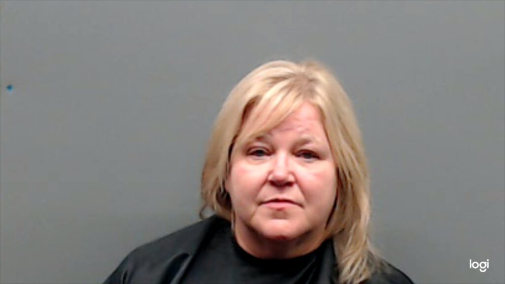 HOLLOWAY, TRENA arrested in Smith County, Texas mugshot
