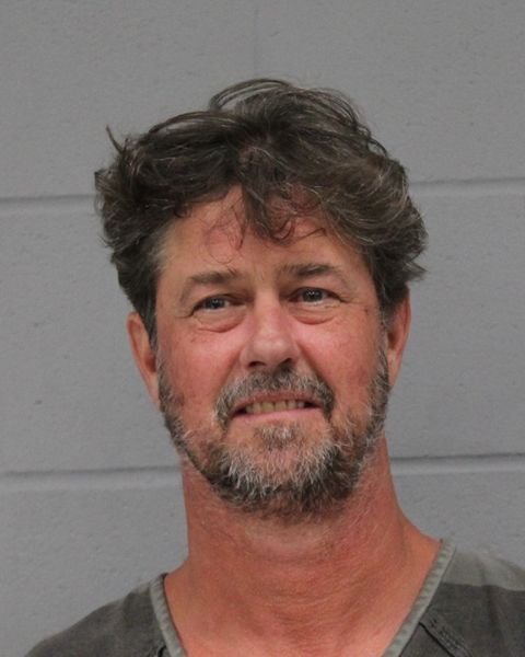 MICHAEL GENUNG arrested by APD