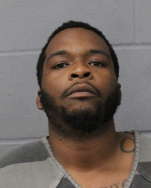 KEVIN ROBINSON arrested by APD