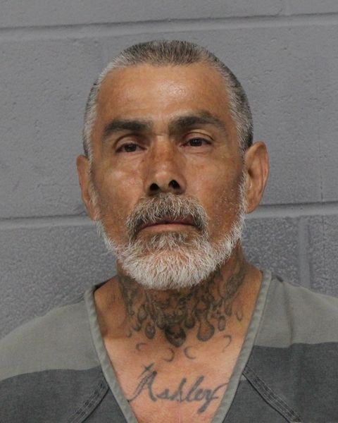CARLOS ESCALANTE arrested by APD