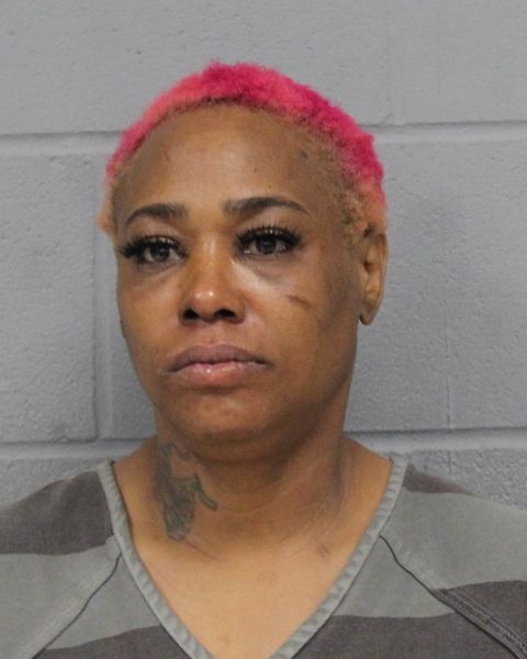 BODESHA GARNER arrested by APD