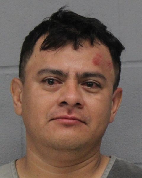 DAVID ORTIZ GONZALEZ arrested by APD