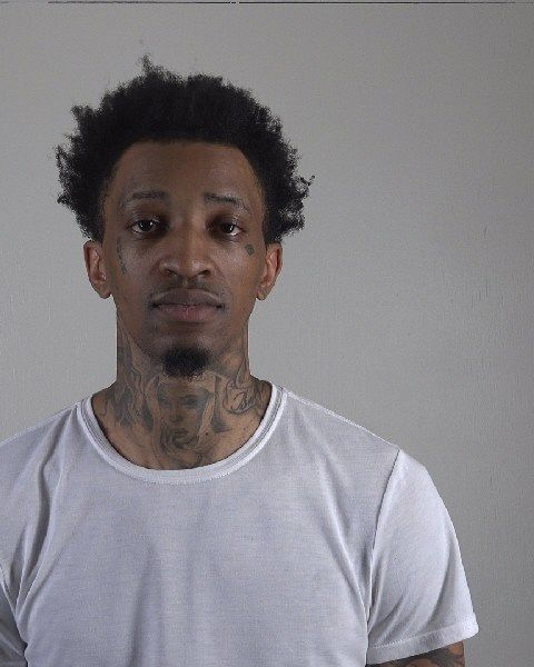 DARVIOUS KELLY arrest record in Tarrant County, Texas DARVIOUS KELLY arrested in Tarrant County, Texas mugshot