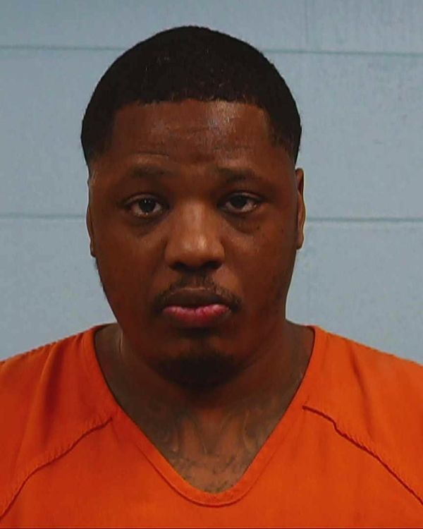 DIXON, CHARLES LERAY arrest record in Williamson County, Texas DIXON, CHARLES LERAY arrested in Williamson County, Texas mugshot